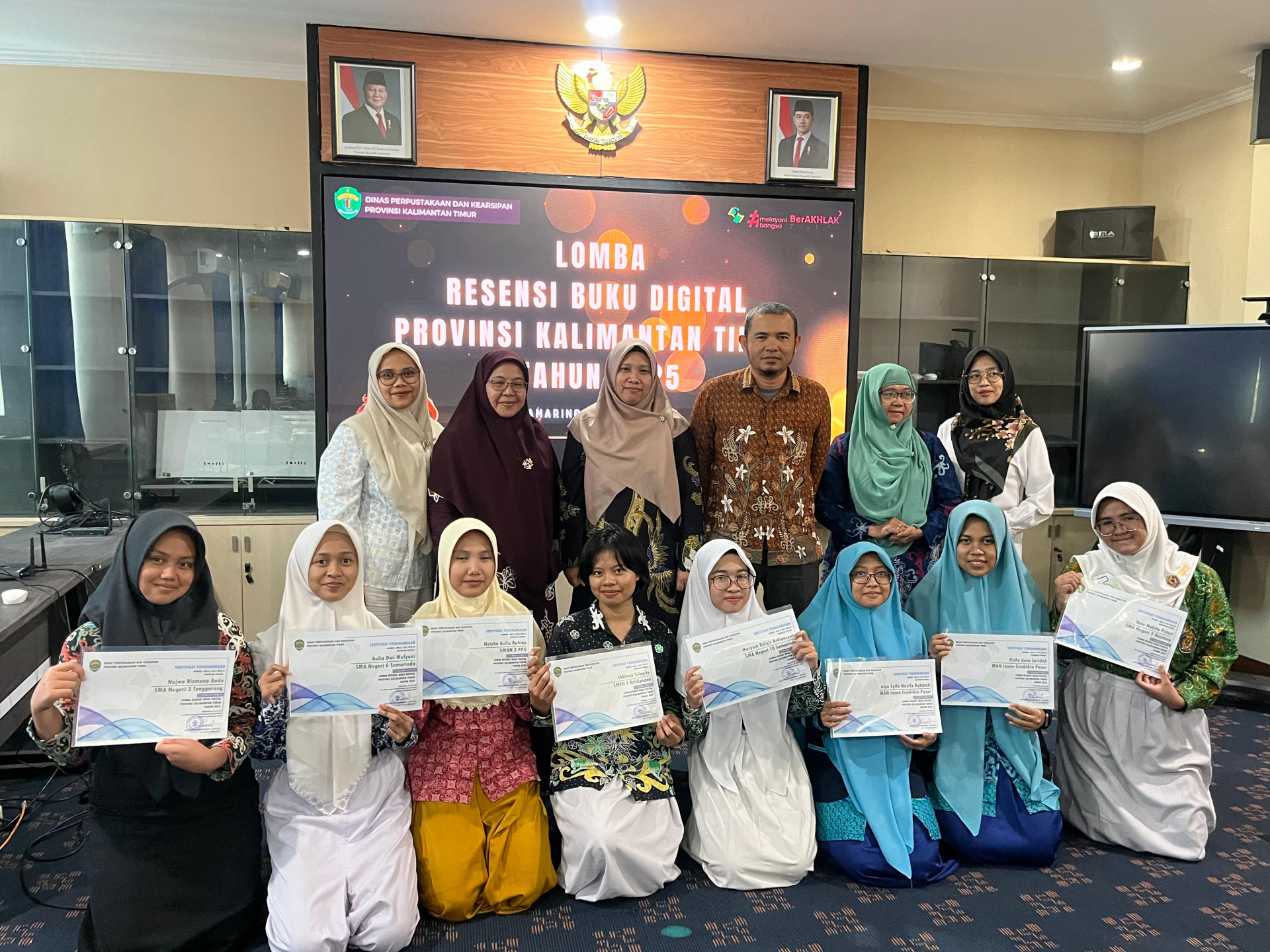 Lomba Resensi Buku 2025 Sukses Digelar, 10 Finalis Tampil Memukau Ulas Buku
