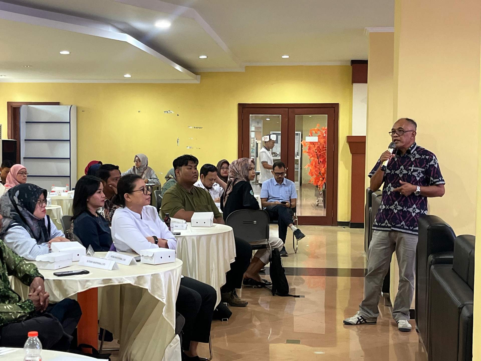 Bimtek Pengelolaan Perpustakaan Kembali Digelar di Samarinda, DPK Kaltim Harap Jadi Wadah Diskusi dan Peningkatan Kompetensi Tenaga Pengelola Perpustakaan
