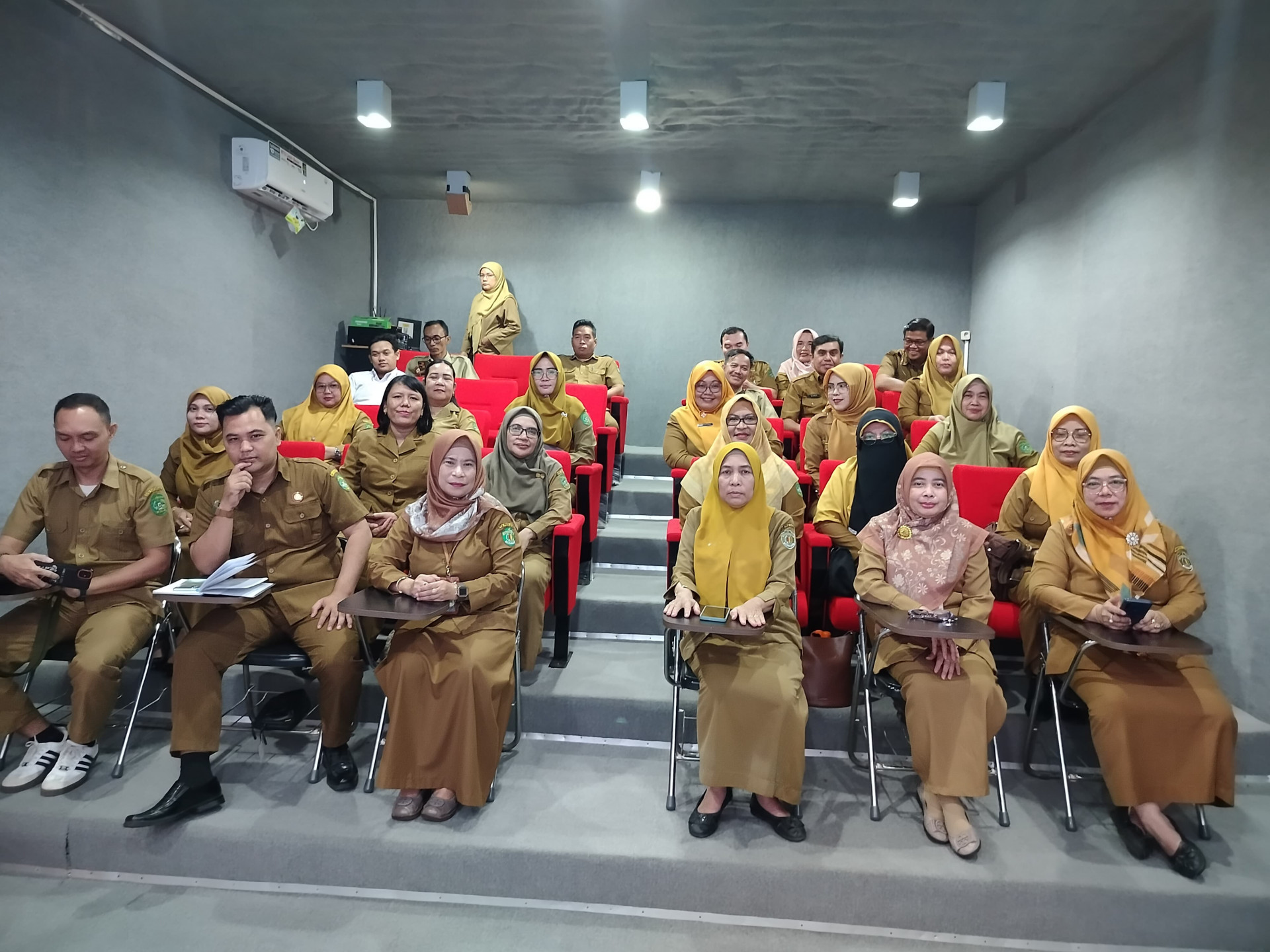 Perkuat Tata Kelola Arsip Desa, DPMD Kukar Studi Banding ke DPK Kaltim