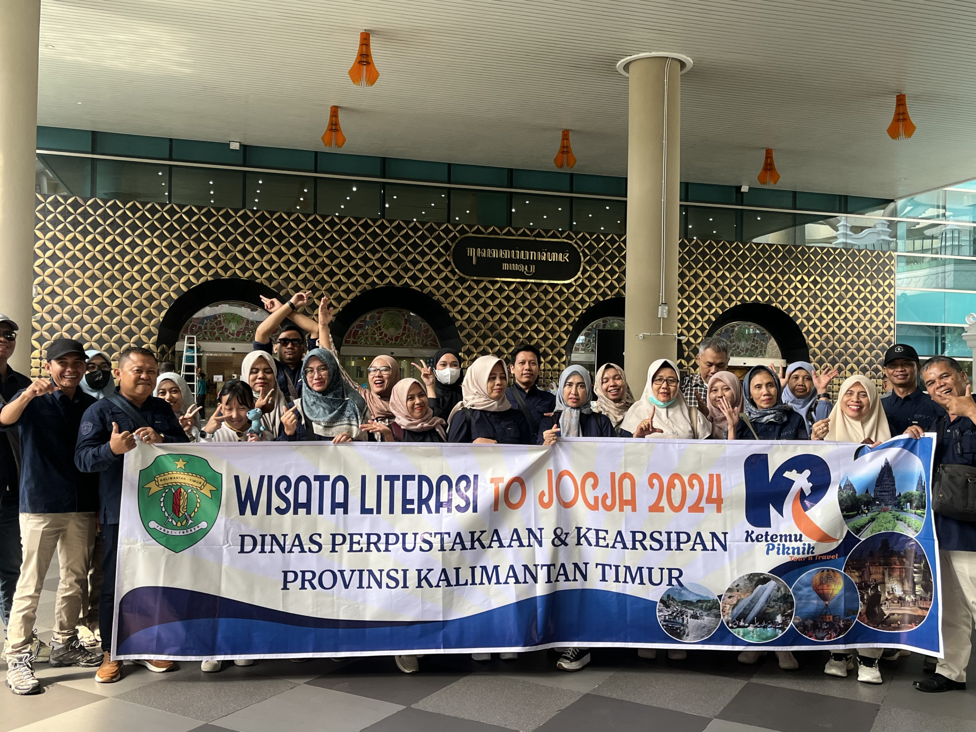 Hadiah Manis Atas Prestasi, DPK Kaltim Ajak Wisata Literasi Para Pemenang Lomba Literasi Tahun 2024 