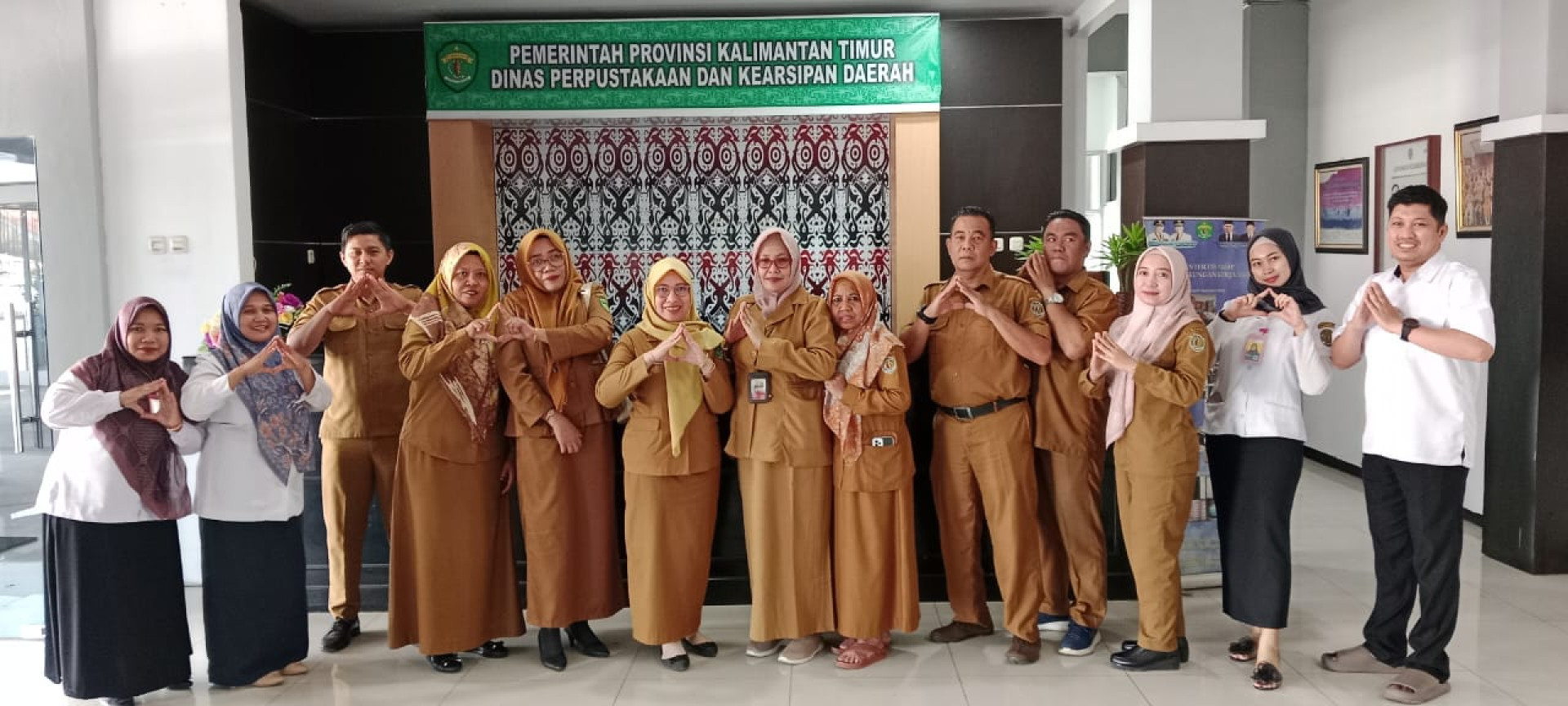 Penelusuran Arsip Statis Jaga Memori Daerah, Lembaga Kearsipan Kukar Perkuat Koordinasi dengan DPK Kaltim