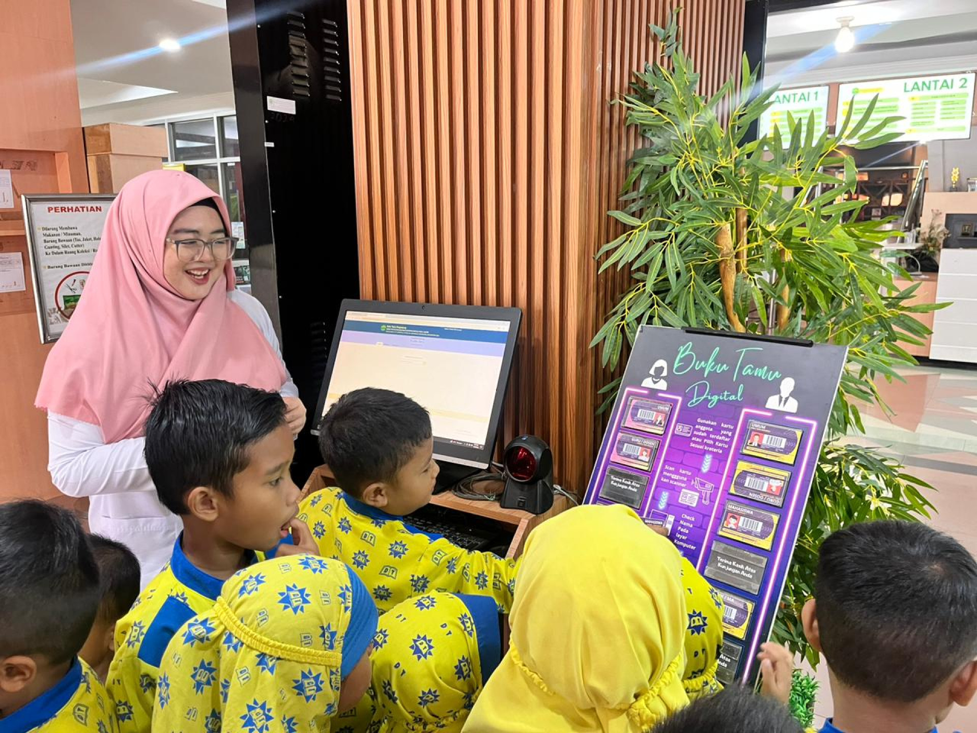 Kunjungan Perdana 2026, KB Daarut Ta’lim Hadirkan Pengalaman Literasi Berkesan