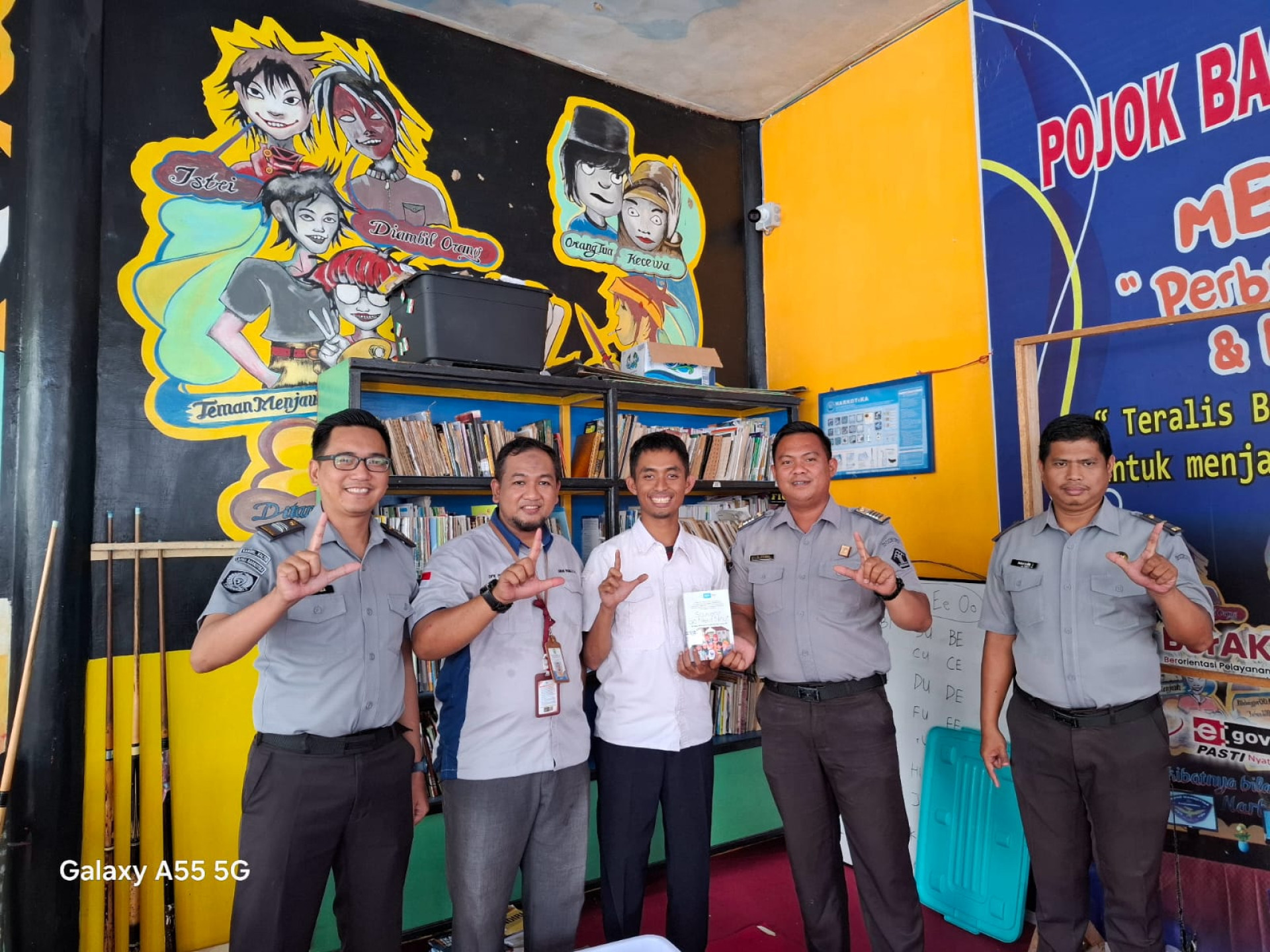 Buku Menembus Jeruji: Layanan Drop Book Sambangi Lapas dan Rutan Samarinda