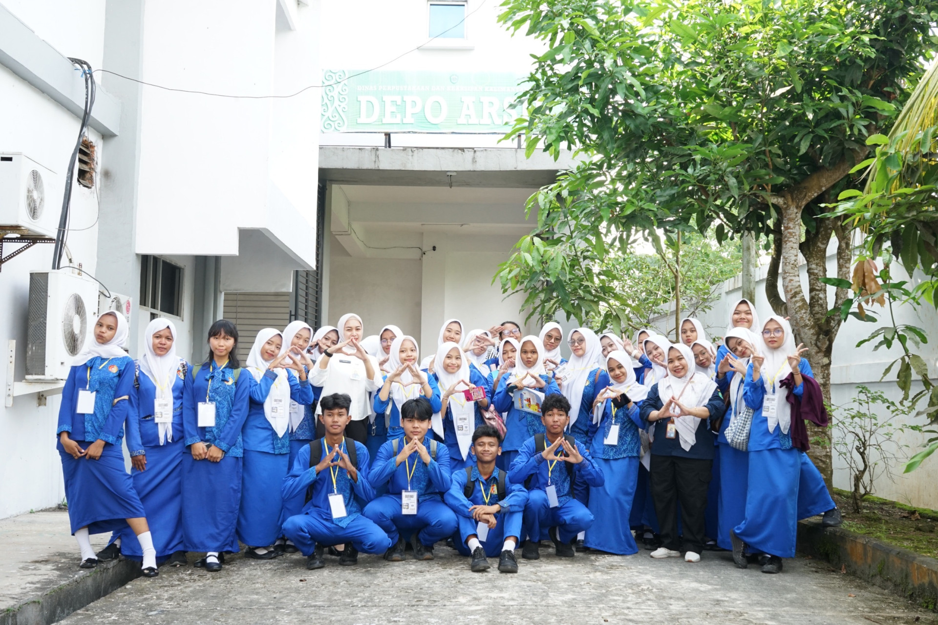 103 Siswa SMK Negeri 5 Samarinda Eksplor Dunia Kearsipan Lewat 