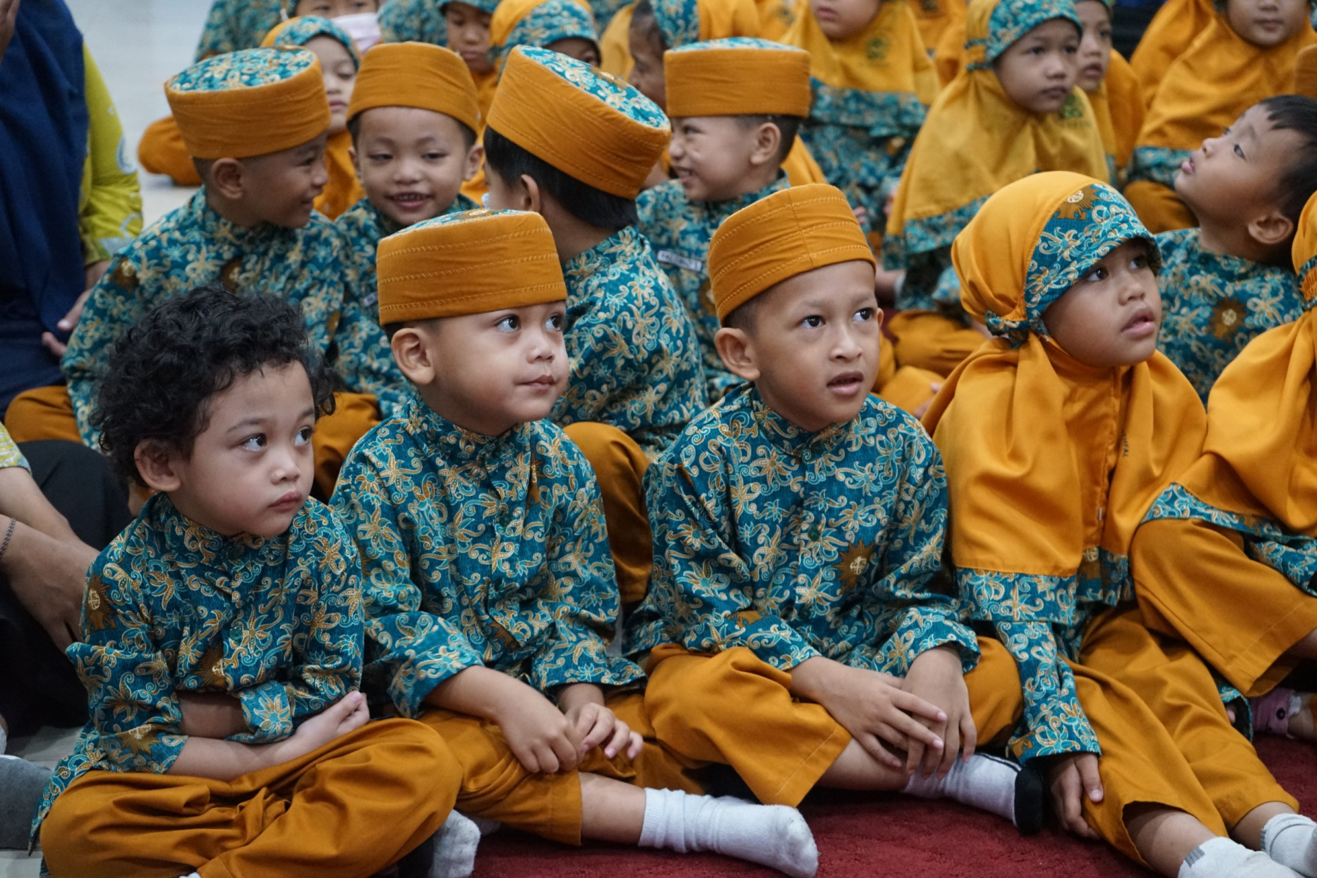 Kunjungan Edukatif TK ABA 7: Dongeng, Senam, hingga Tur Perpustakaan!