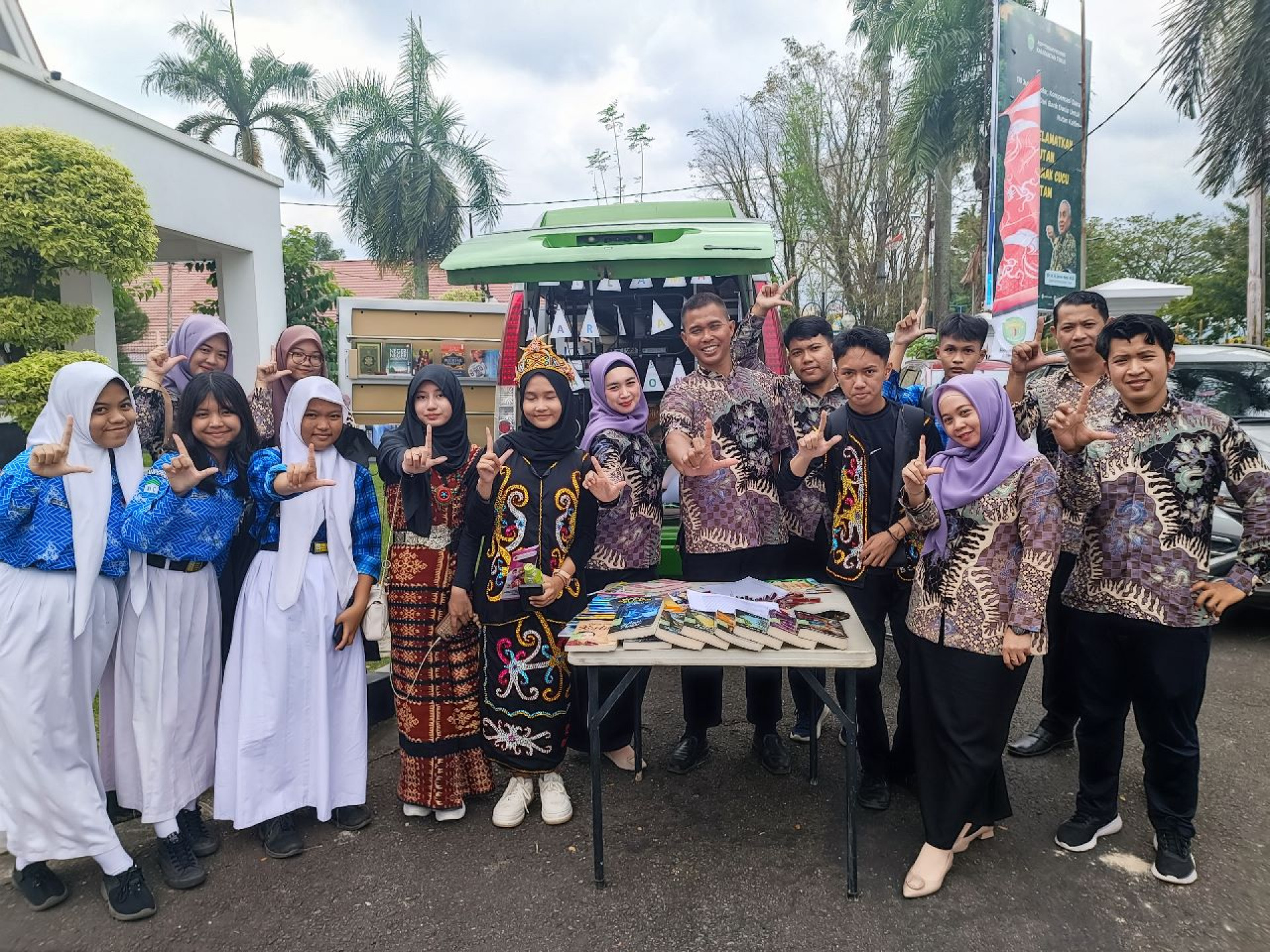 Rayakan Hari Anak Nasional 2023,  DPK Kaltim Hadirkan 100 Judul Buku Anak Melalui Perpustakaan Keliling