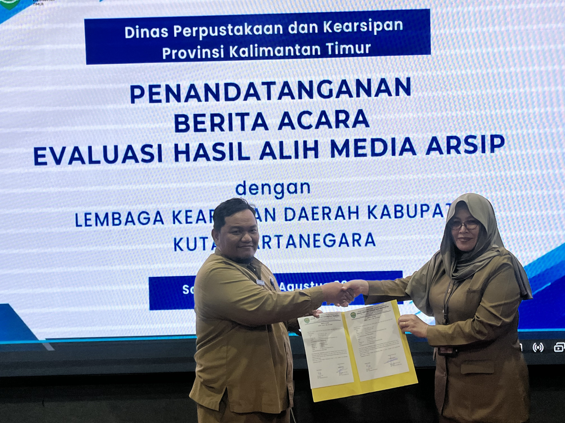 Lestarikan Memori Daerah, DPK Kaltim Evaluasi 52 Berkas Arsip Statis Kutai Kartanegara