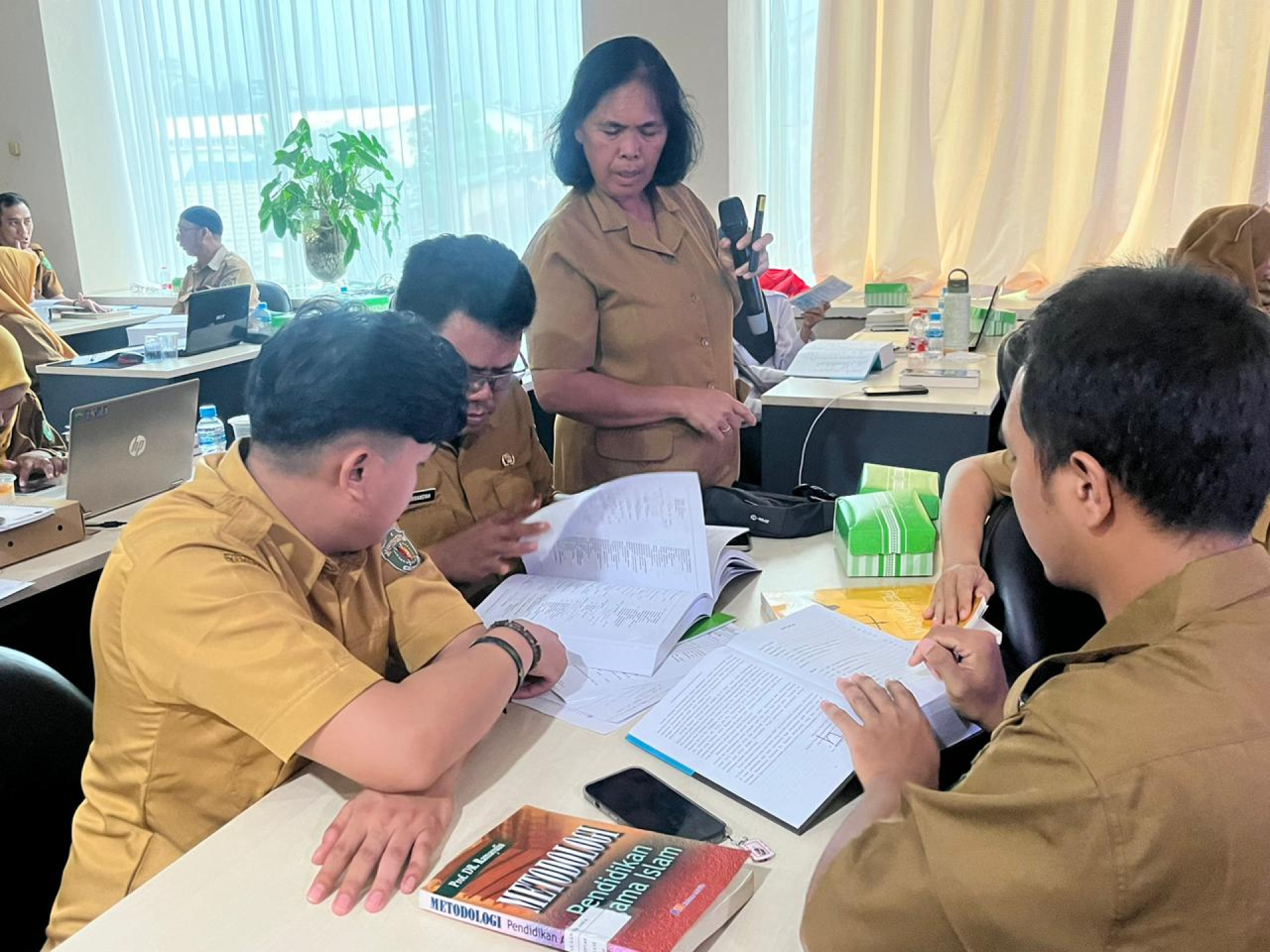 Pemprov Kaltim Perkuat Literasi ASN melalui Program Magang Pengelola Perpustakaan