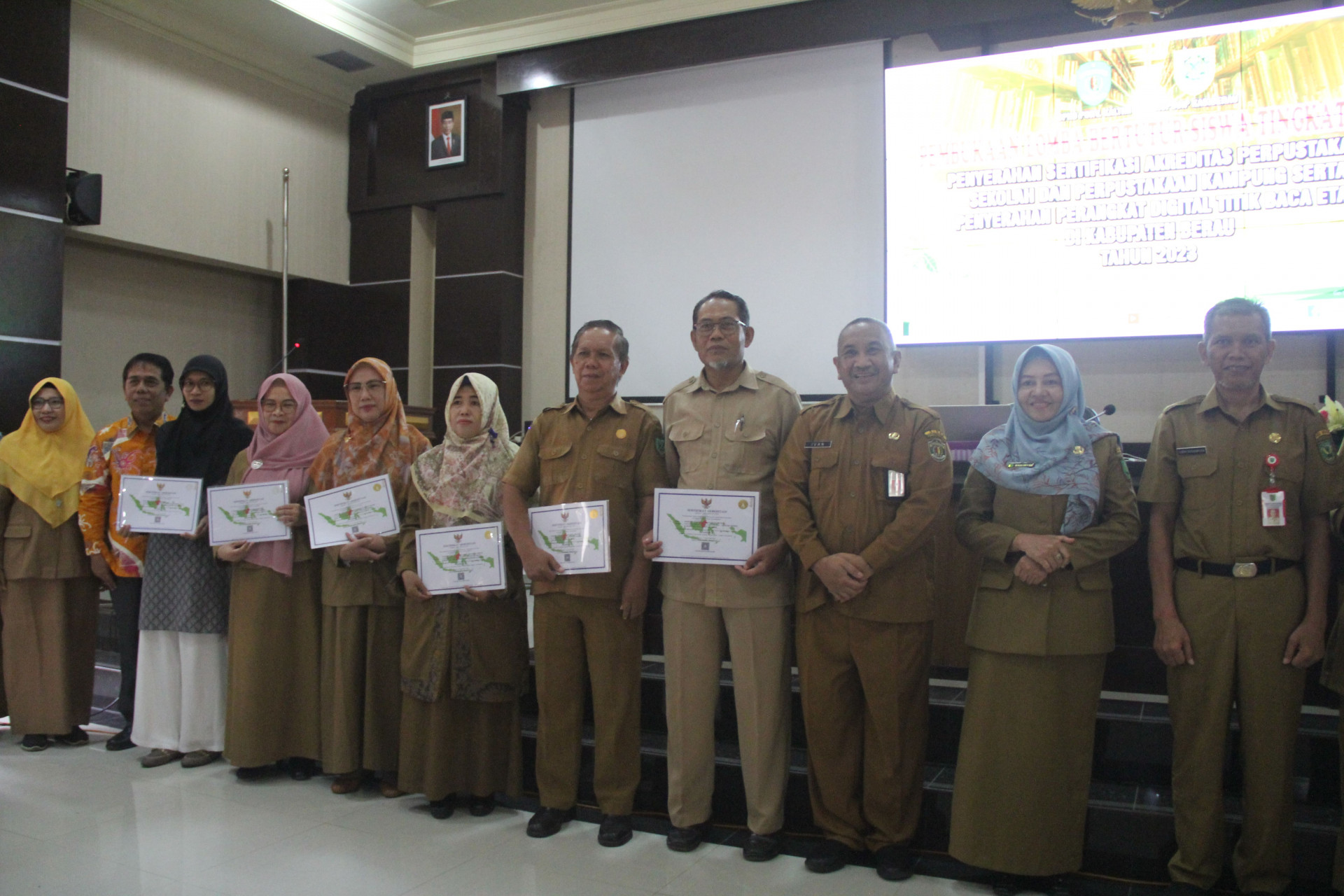 Kabar Gembira! Perpustakaan di Berau Sudah Terakreditas  Perpusnas RI