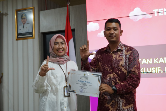 DPK Kaltim Tutup Bimtek Pengelola Perpustakaan, Dorong Kompetensi dan Semangat Literasi di Sekolah