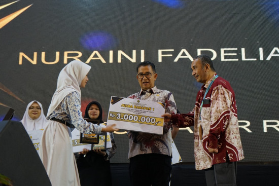 Dihadiri 500 Tamu Undangan, Gebyar Anugerah Literasi Tahun 2024 Sukses Hadirkan Dee Lestari dan Ferry dan Sakti Curtis