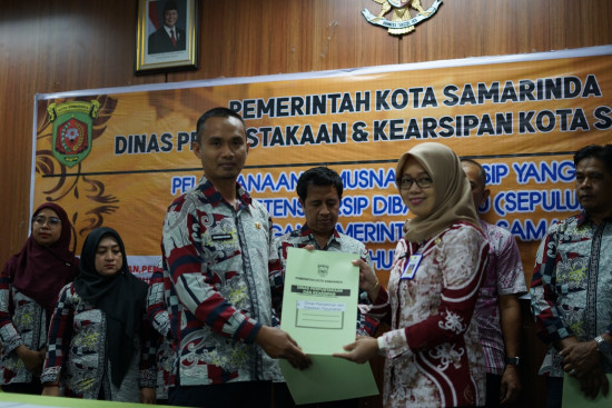 Jelang Hari Kearsipan Nasional pada 18 Mei Mendatang, DPK Samarinda Musnahkan 15.291 Arsip dari 35 OPD di Kota Samarinda