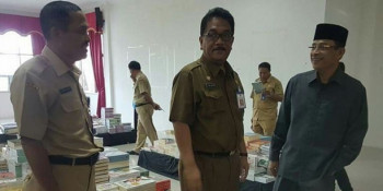 Kadis Perpustakaan dan Arsip Kaltim Apresiasi Kegiatan Bazar Buku Penajam