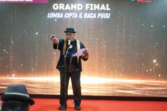Puisi dan Semangat Literasi Menggema di Grand Final Festival Literasi 2025