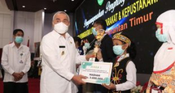 Jocelyn Tjahyono Juara I Lomba Bertutur Tingkat Provinsi Kaltim Tahun 2021