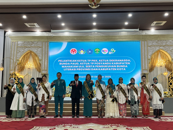 Bunda Literasi Kaltim Resmi Dikukuhkan, Siap Gerakkan Semangat Membaca ke Masyarakat Kalimantan Timur