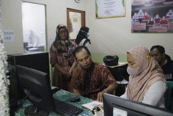 Wujudkan Perpustakaan Sekolah 4.0, DPK Kaltim Lakukan Pendampingan Aplikasi INLISLITE kepada SMP Aminah Syukur