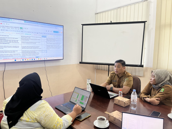 Tutup Rangkaian Evaluasi 2025, Kabupaten Mahulu Jalani Pengawasan Kearsipan oleh DPK Kaltim