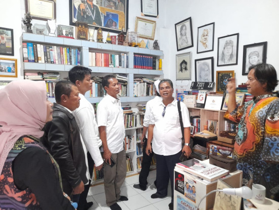 Mengenal Rumah Dunia, Rumah Literasi bagi Masyarakat serta Inspirasi untuk DPK Kaltim